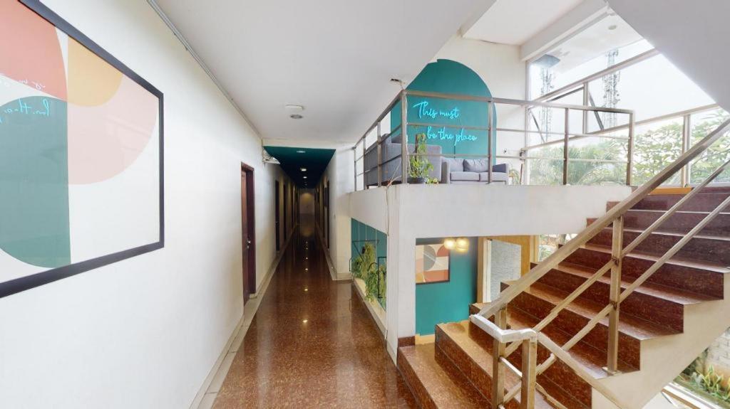 Benito Residence Tangerang Esterno foto