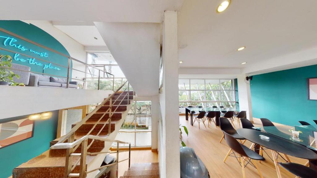Benito Residence Tangerang Esterno foto