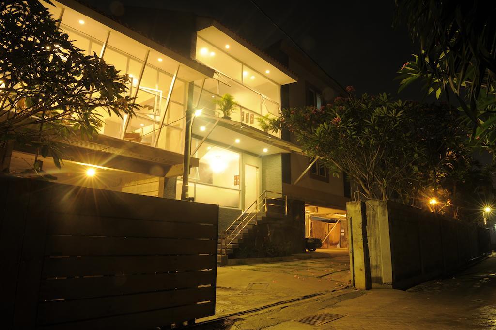 Benito Residence Tangerang Esterno foto