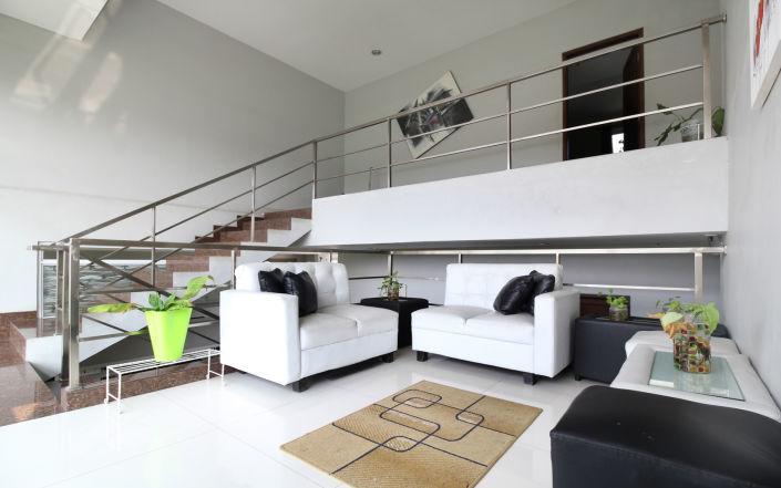 Benito Residence Tangerang Esterno foto